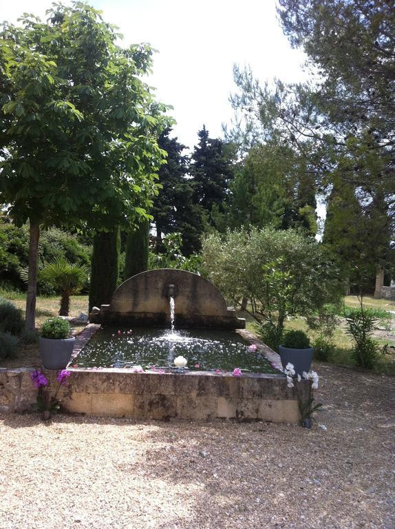 Gite Au Coeur De La Provence & Spa سان كانا الغرفة الصورة