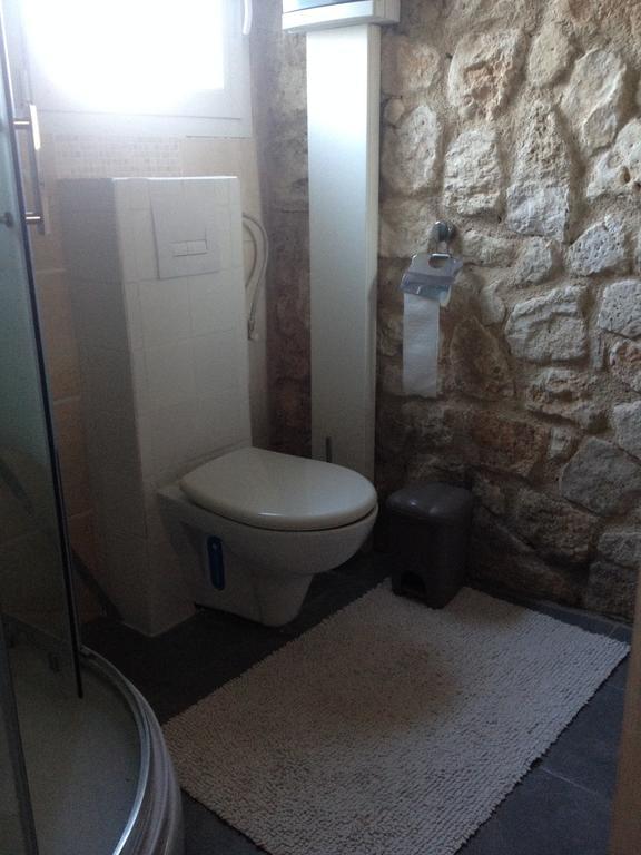 Gite Au Coeur De La Provence & Spa سان كانا الغرفة الصورة